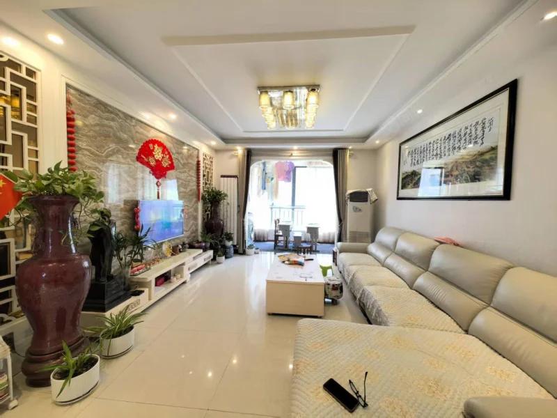 恒达阳光城电梯双气三叶草户型拎包入住可按揭